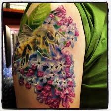 Lilac With Bee Tattoo Tattoomagz Com Tattoo Designs Ink Works Gallery Lilac Tattoo Bee Tattoo Tattoos