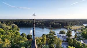 Druskininkų Švč. Mergelės Marijos Škaplierinės bažnyčia | trip.lt