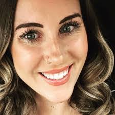 Michelle Cray's Instagram, Twitter & Facebook