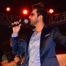 Download dil jo ibadat kare mp3 song download mp3 dapat kamu download secara gratis di metrolagu baru.untuk melihat detail lagu dil dil hai betaab at imdb dil hai betaab at wikipediawatch full movie: Ost Junooniyat By Falak Shabbir Listen Download Mp3 Lyrics Pakium Pk