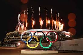 The universality of the olympic spirit which unites men in the sport around the world, over and above the differences of language, race and religion is. Olimpiadi Tokyo 2020 Le Divise Disegnate Da Armani Per L Italia Gallery