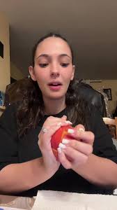 Tuto coupage de brugnon : Une méthode satisfaisante