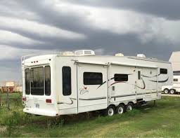 Wow, so many great 5th wheels under 8,000 pounds. 2001 36ft Cardinal Fifth Wheel Camper Nex Tech Classifieds
