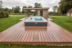 Spa Integre A Une Terrasse Bois Terrasse Bois Lame Terrasse Bois Terrasse