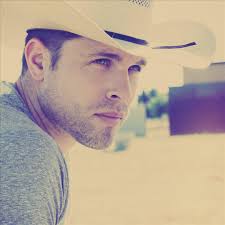 Dustin Lynch