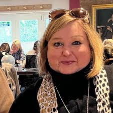 Morning all. Where's some dog friendly places in and around Cleethorpes?  I'm talking about places like museums, halls and gardens etc. And where's  other nice places to travel that's about an hour