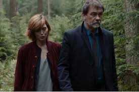 Pierre niemans (jean reno), un hombre con experiencia y un instinto infalible para los casos criminales, viaja a guernon, una ciudad. Los Rios Color Purpura Calendario De Series El Pais