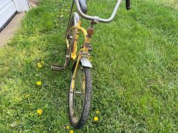 Image result for Jaune 1988 ARO