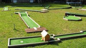 Miniaturegolfcourses Mini Golf Course Golf Humor Golf Courses