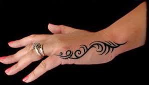 Tribal Tattoo On Hand Google Search Tribal Dovmeler Dovme Fikirleri Dovme