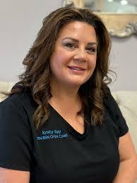 Angelina Griggs's Instagram, Twitter & Facebook