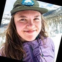 Merle Reine's Instagram, Twitter & Facebook