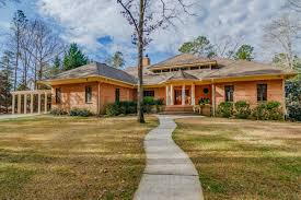 Don't miss what's happening in your neighborhood. Luxury Homes For Sale