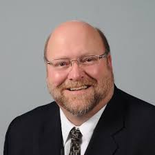 Thirty years after the first 777 flight, former Chief Test Pilot John  Cashman shares his memories with current 777 Chief Pilot Ted Grady.