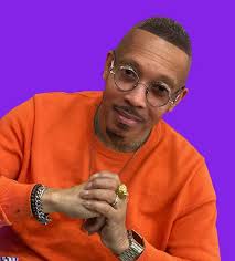 Gavin White (@gavinsings) • Instagram photos and videos