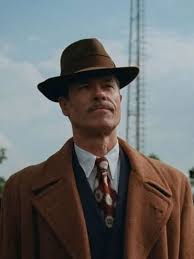 Guy Pearce The Brutalist 2025 Brown Coat