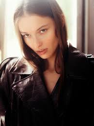 Olga Lane by @julia.huszcza 🖤 @caroniemiec @szewczakvictoria #motheragency  #testshoot #modelagency