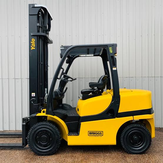 Yale GDP-40-VX5 Forklift