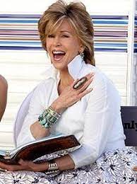 So Hollywood Chic 2000 S The Y2k S Jane Fonda Hairstyles Jane Fonda Tea Length Skirt