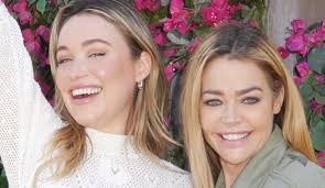 Are Wyatt and Flo Still Together