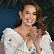 Complete mandy capristo 2017 biography. Mandy Capristo Wieder Vergeben Sie Zeigt Ihren Neuen Freund Bei Instagram Gala De