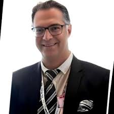 How to Write Effective Emails for Technical Sales Communication