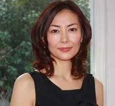 40代 50代の大人女子必見 芸能人に学ぶ素敵なヘアスタイル 2 3 ヘアスタイル情報館 40 代 ボブ ヘアスタイル情報館 中山美穂 女性 画像 芸能人