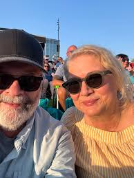 Bobby Hussey (@bobbyh111) • Instagram photos and videos