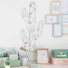 Creative And Beautiful Cactus Room Decor 09 Decomagz Decoracao De Quarto Ideias De Decoracao Decoracao De Quarto Tumblr