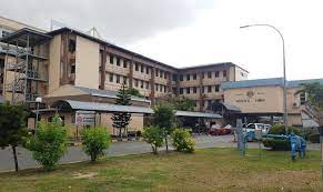 6 bilik tidur + 6 bilik mandi + 3 tempat parkir kereta. Hanya Penjaga Dibenar Lawat Pesakit Di Hospital Tawau