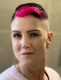 It's your favorite barber always stay positive my able famz 🙌