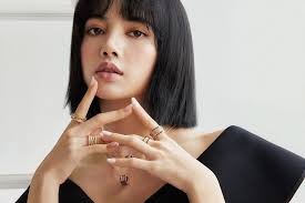 Blackpink's lisa and bts'jungkook confirmed to be dating. Blackpink Lisa Relationship Status 2021 Thai Rapper Never Dated Bts Jungkook Kpopstarz