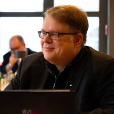 Volles Haus im @caos_wilhelmshaven: Unser SPD-Ortsverein Wilhelmshaven-Süd  hat am heutigen Sonntag zu seinem traditionellen Neujahrsessen geladen und  damit das neue Jahr feierlich eingeläutet. Im gemütlichen Ambiente direkt  am Großen Hafen genossen die