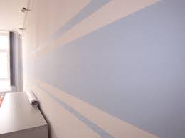 Der Blog Fur Raumgestaltung Blog Archiv Farbige Streifen An Der Wand Wandgestaltung Wohnzimmer Farbe Gestreifte Wande Wohnung Renovierung