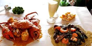 Berikut ini beberapa makanan khas betawi jakarta yang bisa anda ketahui setelah di rangkum dari berbagai referensi. Menikmati Kepiting Di Atas Kertas Minyak