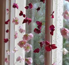 Woven shades hand crafted and made professionally by artisans in new braunfels, texas. 22 Creative Window Treatments And Summer Decorating Ideas