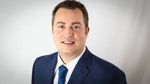 Christopher Erdmann's Instagram, Twitter & Facebook