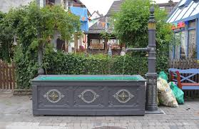 Landrat präsentiert die publikation „denkmaltopographie hochtaunuskreis. Gusseiserner Brunnen Wehrheim Wikipedia