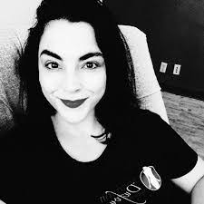 Shannon Dufour's Instagram, Twitter & Facebook