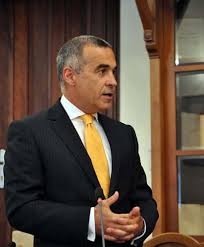 Duminică 19 iulie în piața victoriei se organizează un protest împotriva neostalinismului medical. Calin Georgescu Intalnire De Taina Cu Hillary Clinton Ziarul National