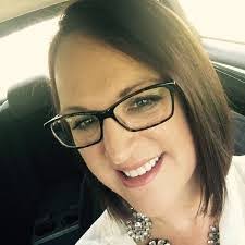 Erin Edney's Instagram, Twitter & Facebook