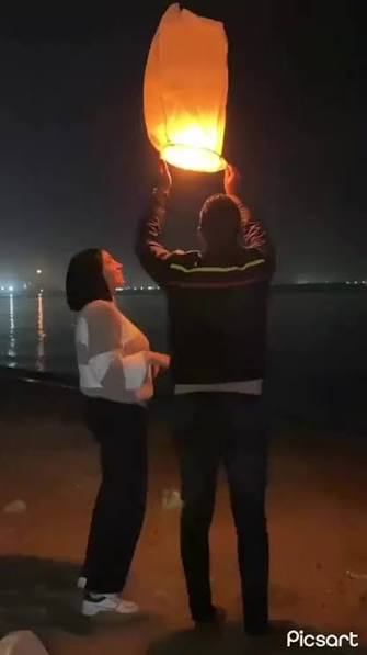 منظر طبيعي مع فوانيس