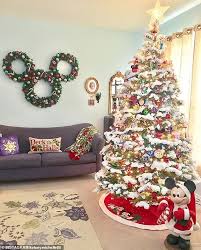 Sold and shipped by christmas central. Disney Superfans Show Off Their Elaborate Christmas Trees Daily Mail Online