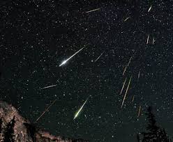 13/08/2020 09:41 actualizado a 13/08/2020 16:22 la lluvia de estrellas de las perseidas deleitó ayer a grandes y pequeños. El Giraldillo Perseidas 2020