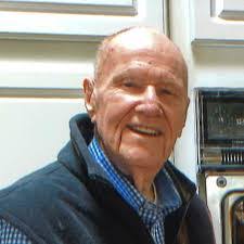 Derek Slusher's Instagram, Twitter & Facebook