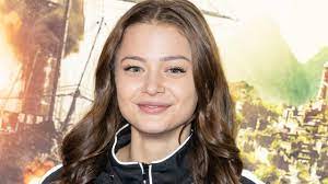In rotterdam brengt ze het nummer. Stefania Liberakakis Is Taking Greek Lessons In Preparation For The Songfestival Teller Report