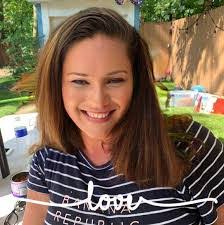 Shelley Putnam's Instagram, Twitter & Facebook