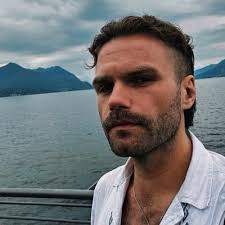 Pride of Romany (@PrideofRomany)