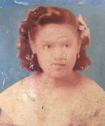 Restoring old picture frames with scrapes?