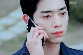 잘 생긴 서강준 보고 갈래?.jpg